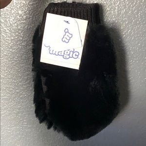 2 brand new with tags girls mittens